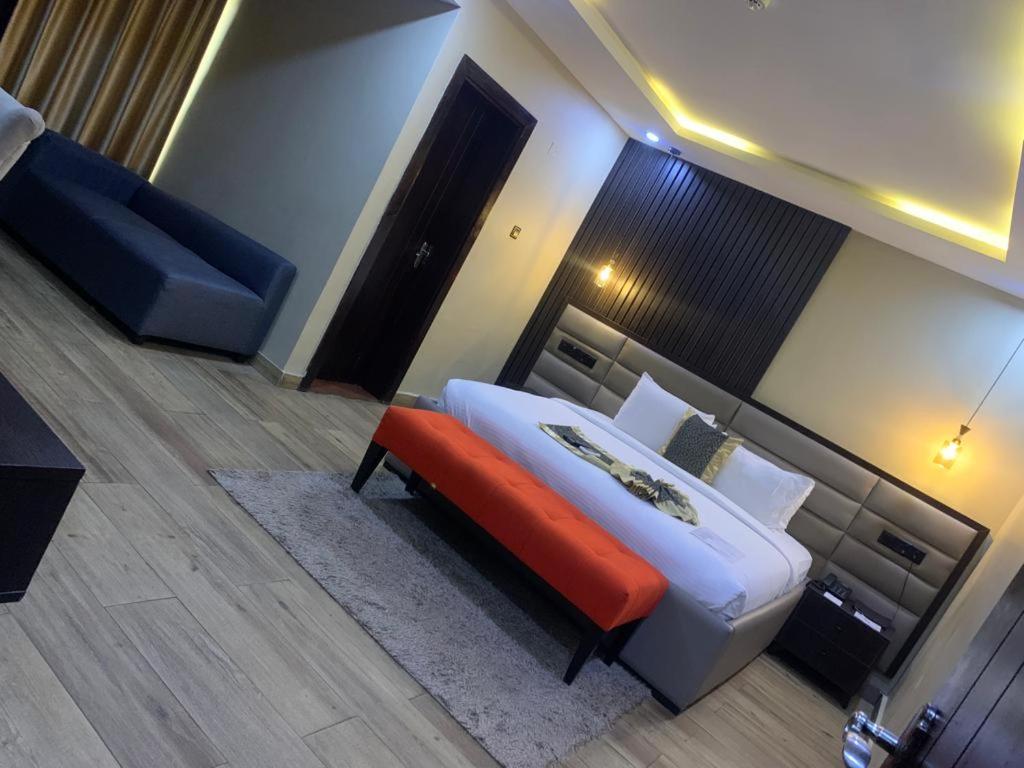 BON Hotel Nest Bodija Ibadan Bagian luar foto