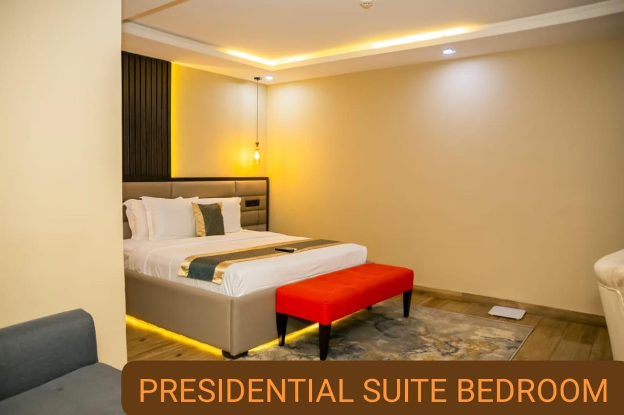 BON Hotel Nest Bodija Ibadan Bagian luar foto