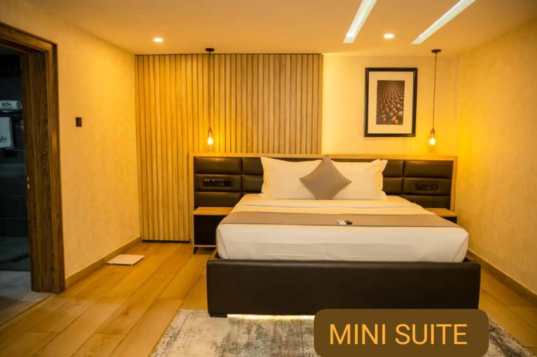 BON Hotel Nest Bodija Ibadan Bagian luar foto